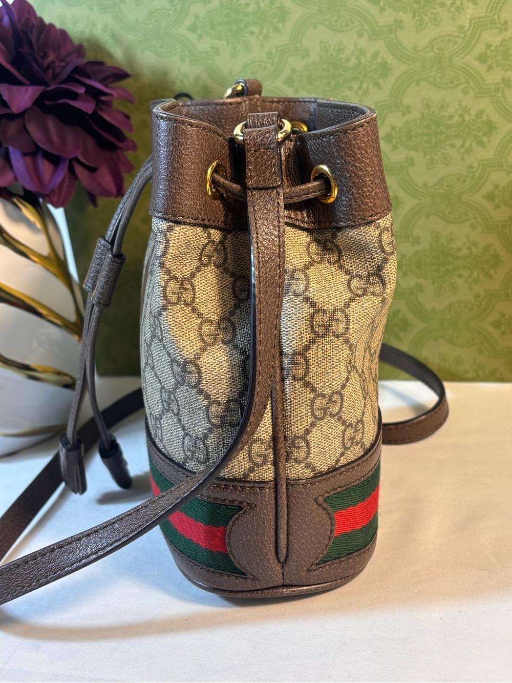 Gucci Ophidia Bucket Bag - Picture 3 of 15